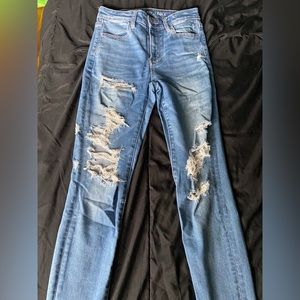 american eagle ripped jeggings